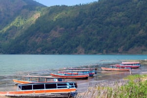 Bali: Batur-sjøen og Trunyan Village-båttur med transport