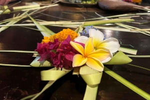 Bali (Lovina): Balinese Offering Workshop