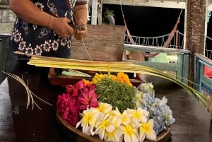 Bali (Lovina): Balinese Offering Workshop