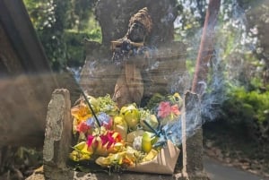 Bali (Lovina): Balinese Offering Workshop