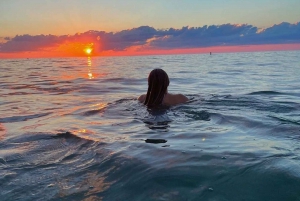 Bali: Passeio ao pôr do sol em Lovina com experiência de snorkeling