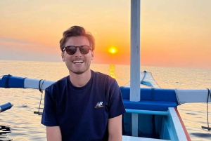 Bali: Passeio ao pôr do sol em Lovina com experiência de snorkeling