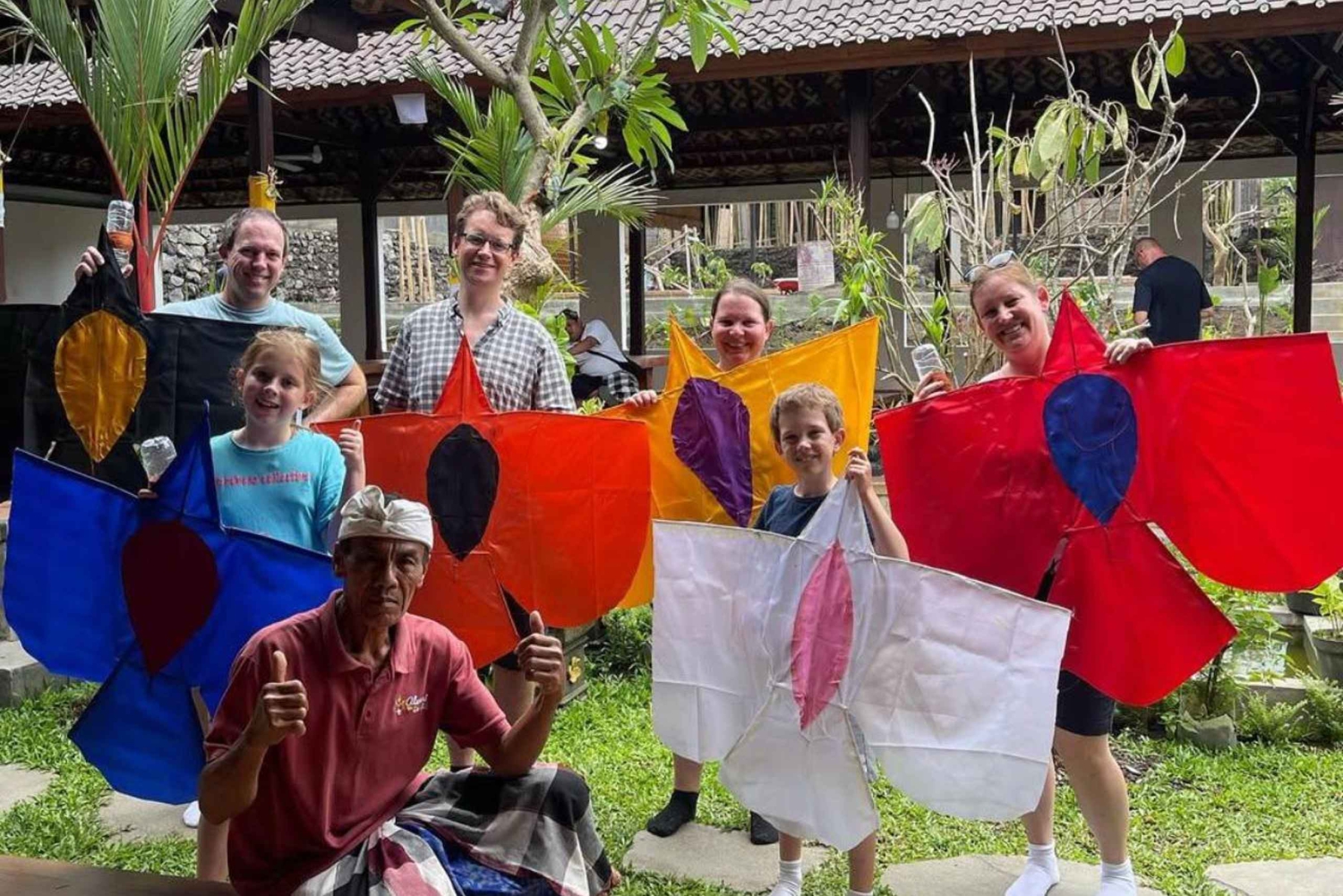 Bali: Kurs i å lage tradisjonelle drager og fly dem som balineserne