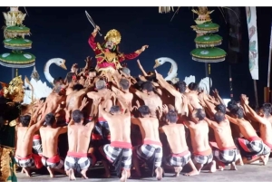 Bali: Melasti Beach, GWK Kulturpark, Kecak, Turtle Island