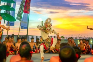 Bali: spettacolare tramonto a Melasti con danza kecak