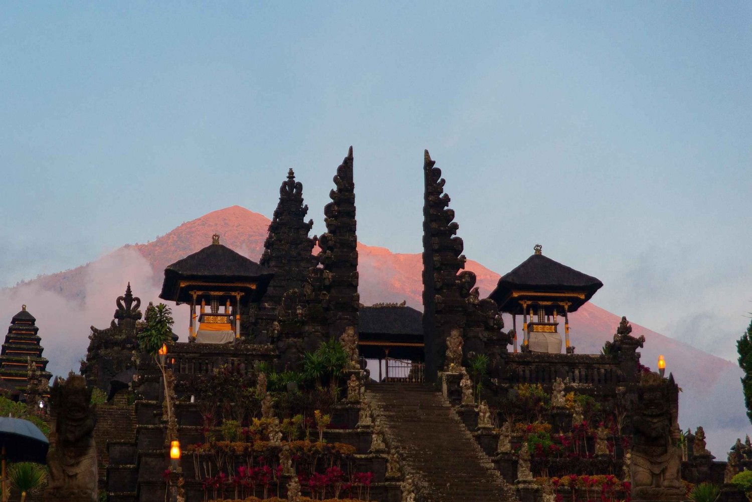 Bali : Mother Temple, Penglipuran Village & Best Waterfall