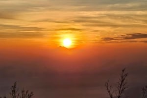 Bali: Guidet vandretur på Mount Abang med afhentning på hotellet