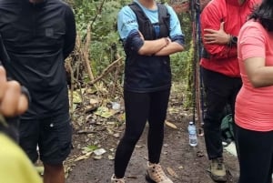 Bali: Mount Adeng Guided Hike with Temple Visit