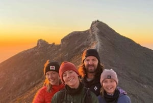 Bali:Mount Agung 2-Day Private Camping Spesial Dinner 3,142m