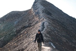 Bali/Mount Agung: Sunrise Trekking Adventure With Transfers