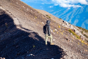 Bali/Mount Agung: Sunrise Trekking Adventure With Transfers