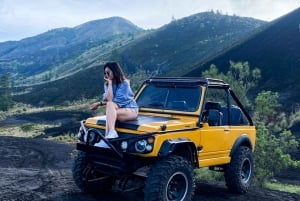 Bali: Dag/Solnedgång Dag/Solnedgång Mount Batur 4WD Jeep och naturlig varm källa