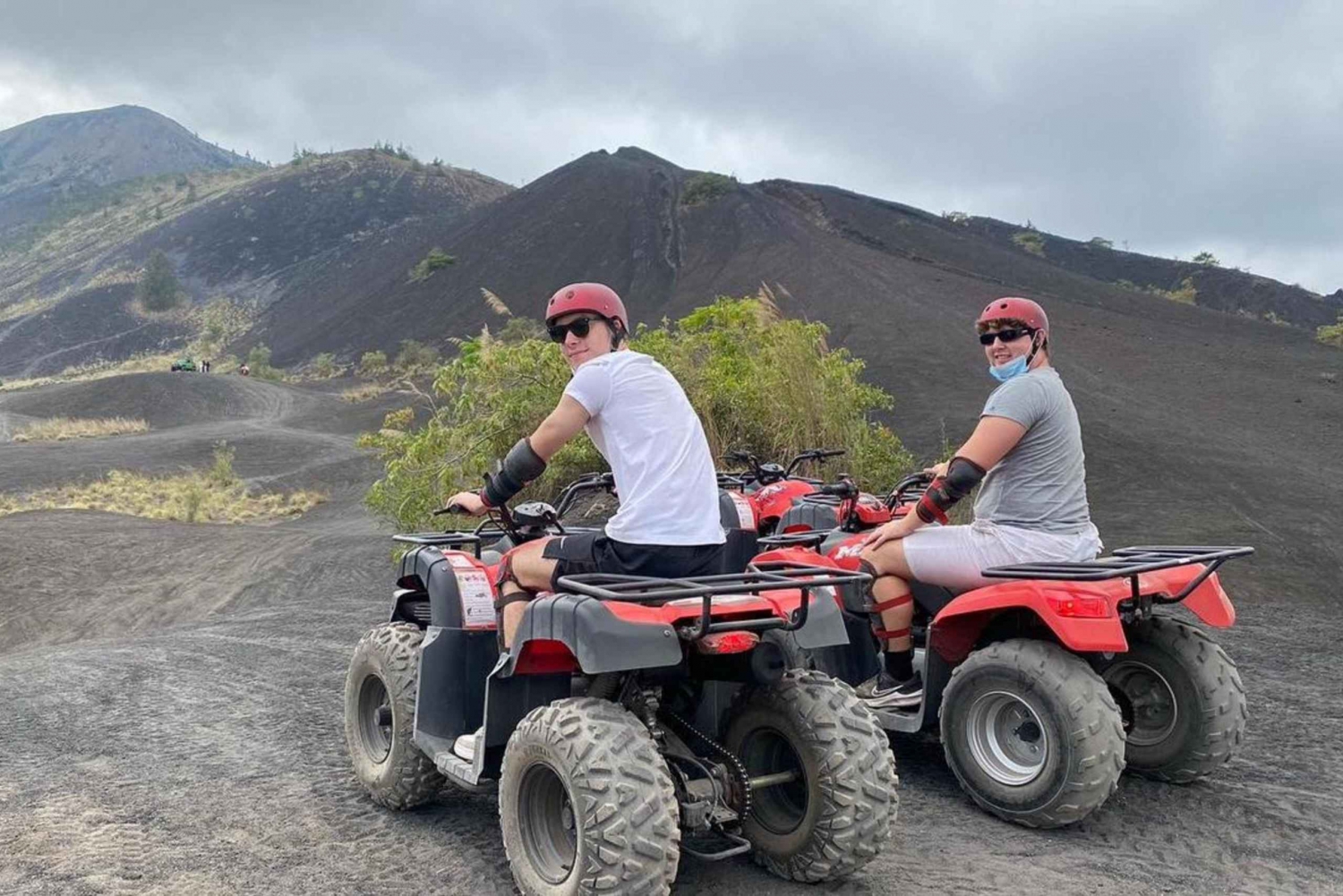 Bali: Mount Batur ATV-Quad Bike mit natürlichen heißen Quellen