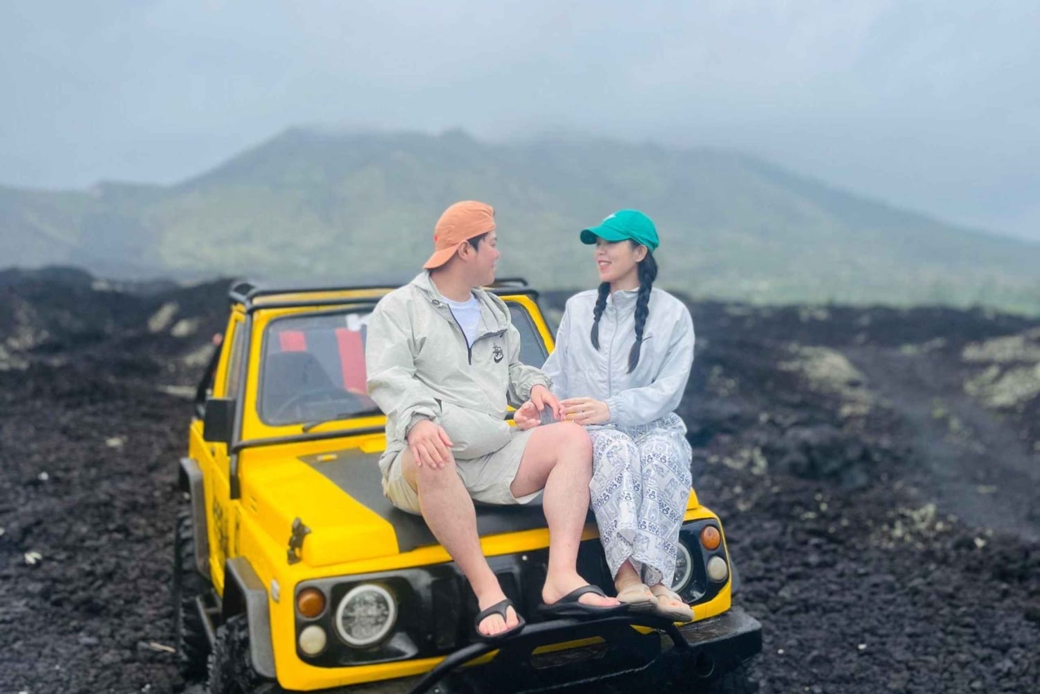 Bali: Mount Batur Jeep Sunrise & River Tubing Adventure