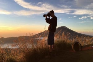 Bali: Mount Batur Sunrise Hike with breakfast -All Inclusive