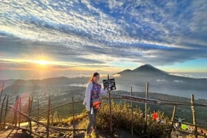 Bali: Excursión al Amanecer del Monte Batur con Desayuno