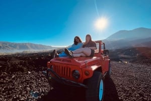 Bali : Excursion en jeep au lever du soleil sur le Mont Batur avec sources d'eau chaude