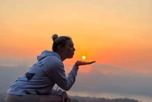 Bali: Mount Batur Sunrise Jeep Tour with Hot Springs