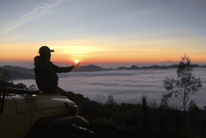 Bali: Mount Batur Sunrise Jeep Tour with Jungle Swing
