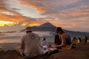 BALI:Mount Batur Zonsopgang Trek met gids en ontbijt