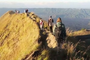 Bali: Soloppgangstrekning på Mount Batur med ATV og svart lava