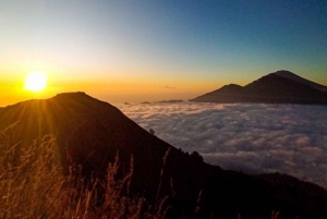 Bali: Trekking o wschodzie słońca na Mount Batur ze śniadaniem