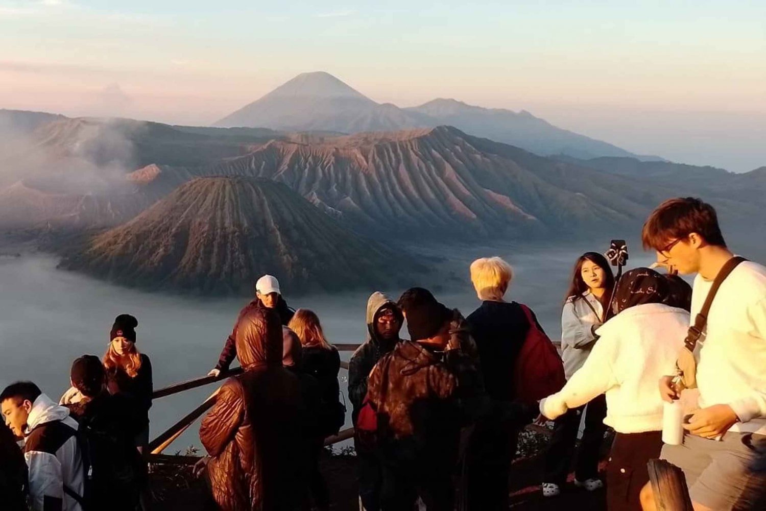 Bali: Mount Bromo och Tumpak Sewu vattenfall 3D2N dagsutflykt
