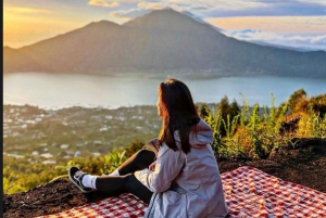 Bali: Mount Batur Zonsopgang Wandeling met Ontbijt & Hot Springs