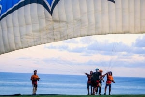 Bali: Nusa Dua Tandem laskuvarjoliito sertifioidun lentäjän kanssa.