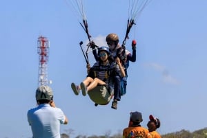 Bali: Nusa Dua Tandem laskuvarjoliito sertifioidun lentäjän kanssa.