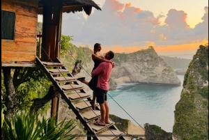 Bali: Nusa Penida 2-Day Trip with Accommodation & Meals