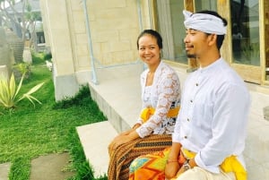 Bali: Tempelbesuch mit Handlese- und Wahrsageoption