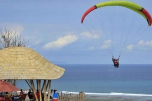 Парапланеризм на Бали: взлетите над раем