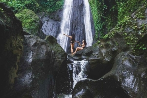 Bali: Penglipuran Temple, Waterfalls and bamboo village Tour