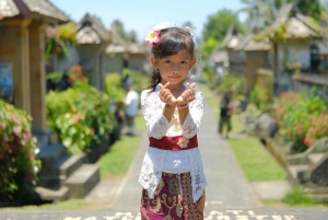Bali: Penglipuran Village Traditional Outfit Experience
