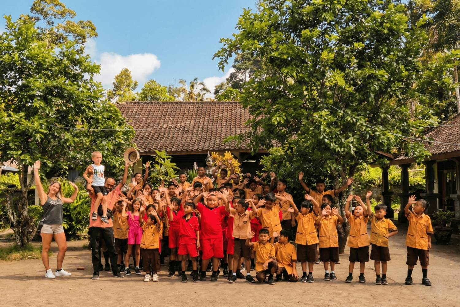 Bali: Pinge Village Tour: School Visit, Cooking Class, Lunch