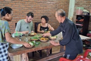 Bali: Pink Buffalo Adventure with Culinary Experience