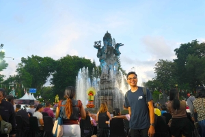 Bali: Privat kvällspromenad med kulinarisk upplevelse