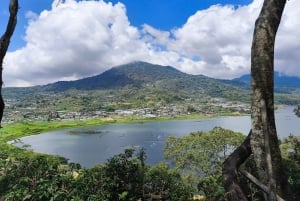 Bali: Private North Bali Tour with Lunch & Waterfall