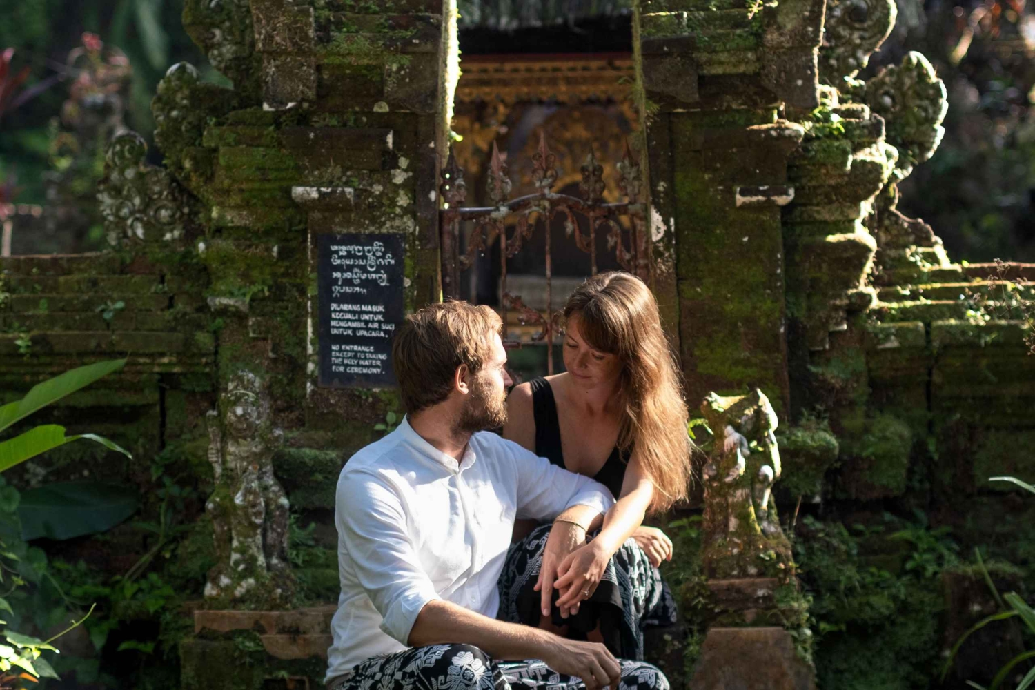 Bali: Private Photoshoot with a Professional Photographer