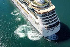 バリ島：セルカン・バワン港からのプライベート寄港地ツアーをご利用ください