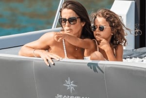Bali: yacht privato al tramonto per feste e compleanni con champagne