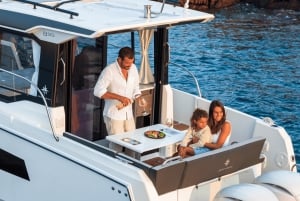 Bali: yacht privato al tramonto per feste e compleanni con champagne