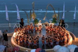 Bali: Private trip Nusa Dua Area, GWK, Jimbaran, and Uluwatu