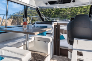 بالي: غطس باليخت الخاص في مانتا بوينت وموقعين بينيدا