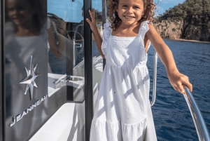 بالي: غطس باليخت الخاص في مانتا بوينت وموقعين بينيدا