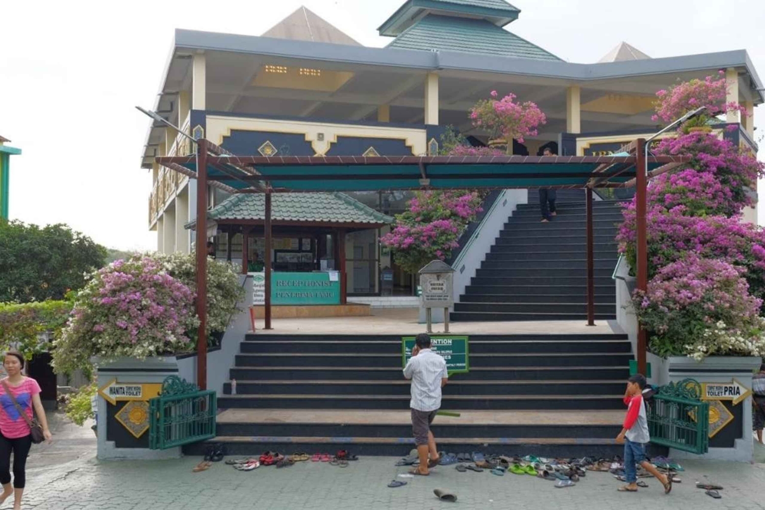 Bali: Puja Mandala, playa de Pandawa y cena romántica