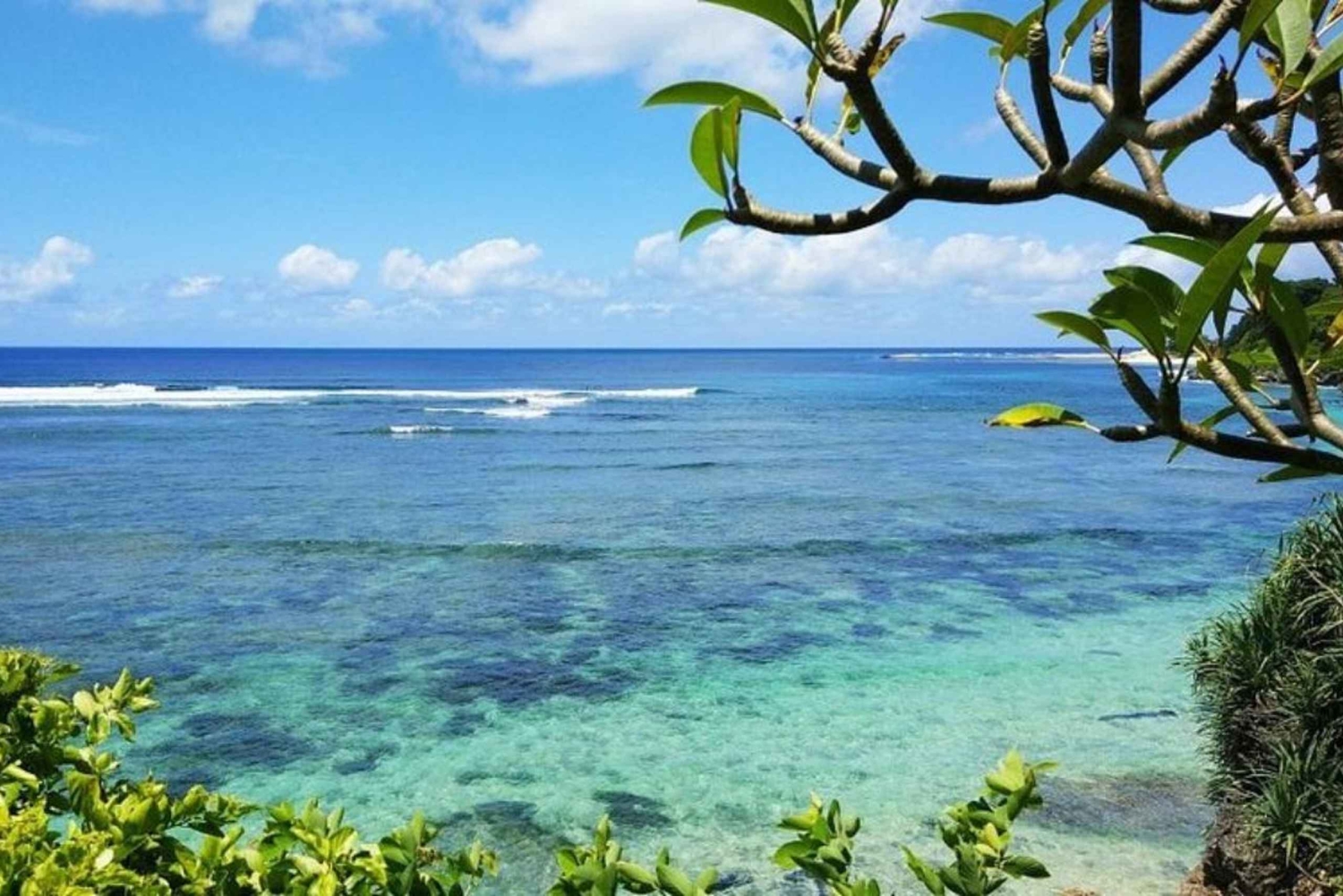 Bali: Puja Mandala, playa de Pandawa y cena romántica