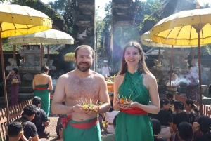 Bali: Purification at Tirta Empul Temple
