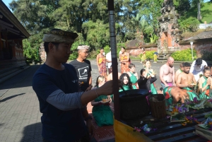 Bali: Purification at Tirta Empul Temple